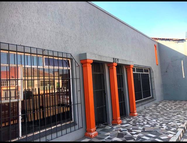 10 BEDROOM HOUSE FOR SALE IN JOHANNESBURG CBD